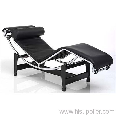 Modern Classic LC4 chaise lounge chair