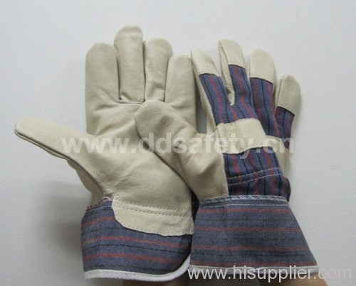 pig grain gloves