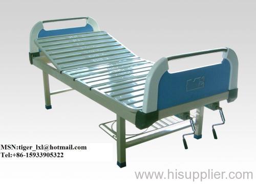 Double shakes hospital bed