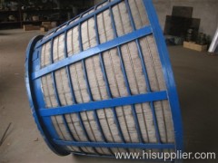 Wedge wire centrifuge sieve basket