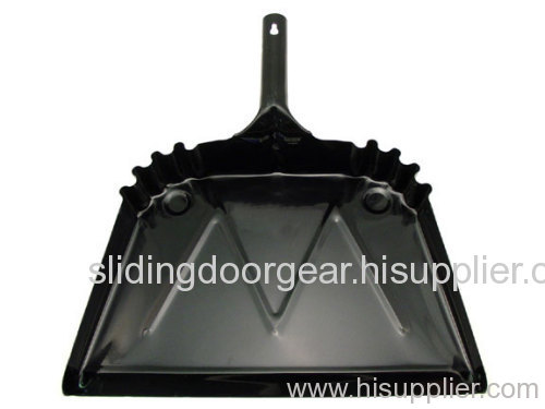 metal dustpan