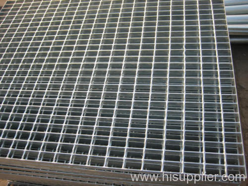 Plain steel gratings