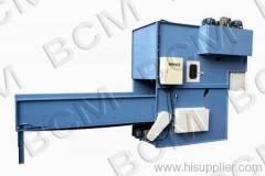 Fiber bale opening machine