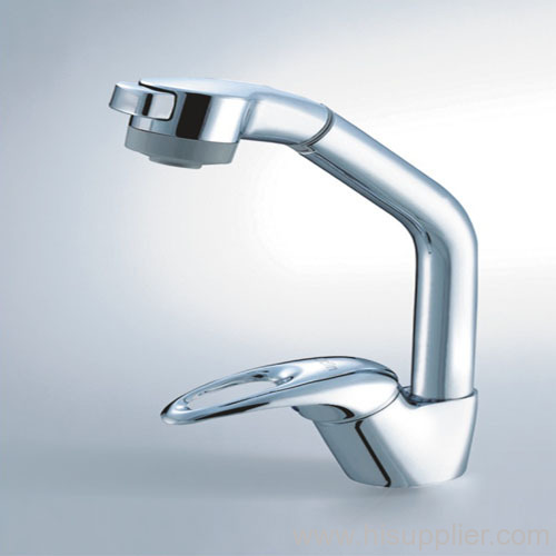 Single lever pull out kitchen faucet