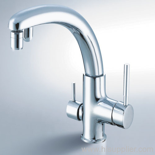 kitchen faucet with pure water