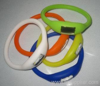 Sport silicone watch