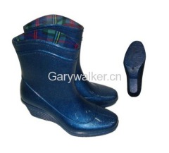 ladies' rainboots