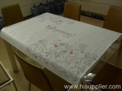 Nonwoven table cloth
