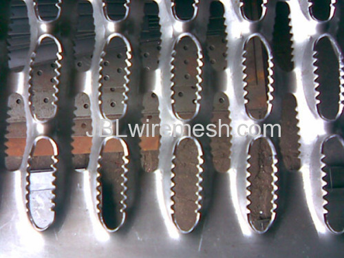 Low Carbon Steel Perforated Plate