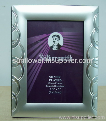 SILVER METAL PHOTO FRAMES