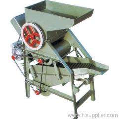 Peanut shelling machine