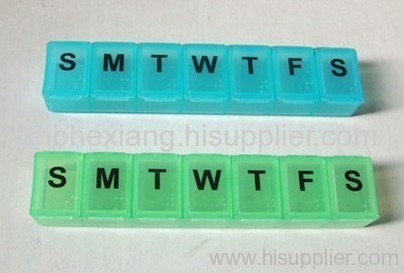 Mini plastic pill case