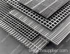 Concave surface floor grating