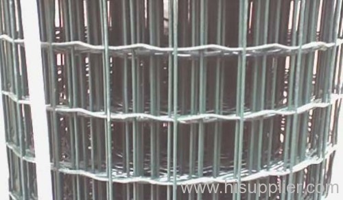 welded wire mesh fence