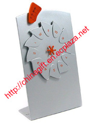 Stainless Steel Ratchet Silvery Clock