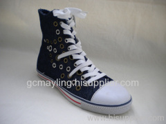 casual canvas shoes