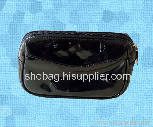 Cosmetic bag