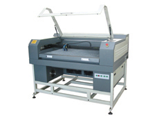 CNC CO2 Carpet Laser Engraving And Cutting Machine