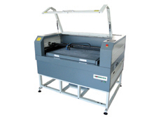 Low Cost CO2 PVC Laser Engraving And Cutting Machine
