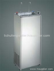 Drinking water dispenser