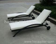 outdoor wicker & rattan sun lounger