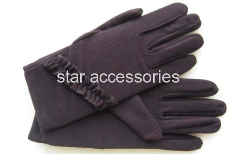 acrylic gloves with acrylic frilling