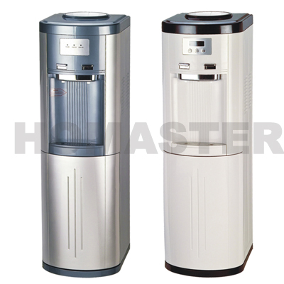 Floor standing water dispenser