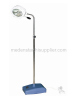 Cold light operating lamp with one reflector