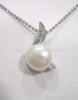 pearl pendant