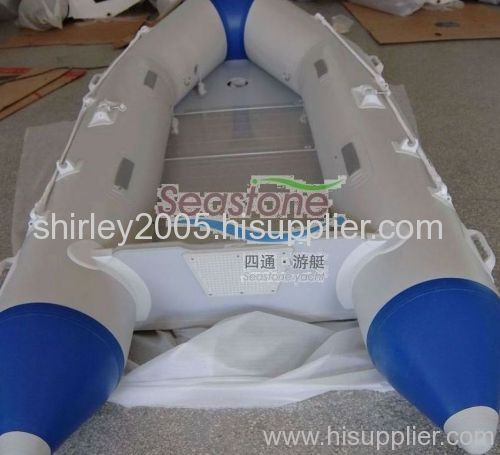 Aluminum floor sports boat