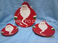 Red Ceramic Round Plate in Santa Claus Design for Christmas