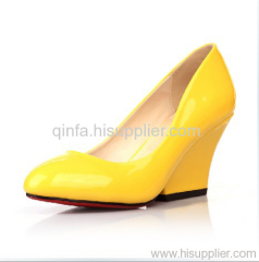 POINTED WEDGE SHOE