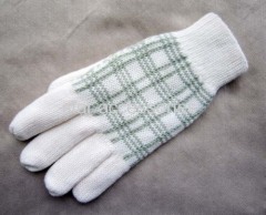 acrylic checked knitted glove