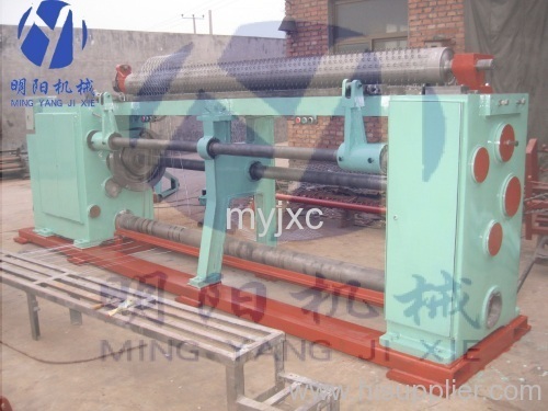 straight and reverse twisted hexagonal mesh machine