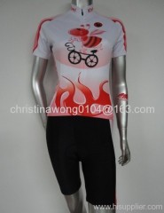 Women's cycling clothes