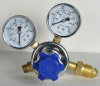 Oxygen regulator