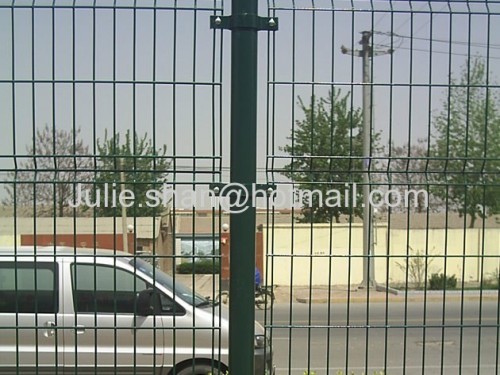 Welded Wire Mesh Fence