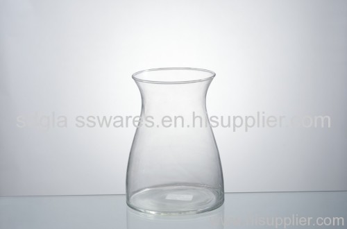 clear glass vase