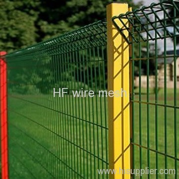 Welded wire mesh playground fence