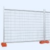 Welded temporary wire mesh fence