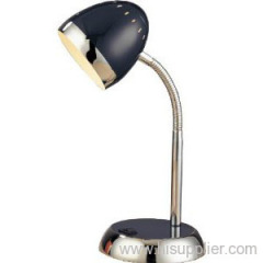 Flexible desk lamp