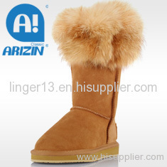 Winter quality boots with twin-face sheepskin material