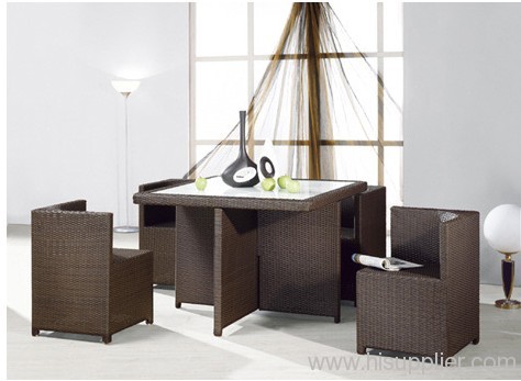 POLY RATTAN DINING SET