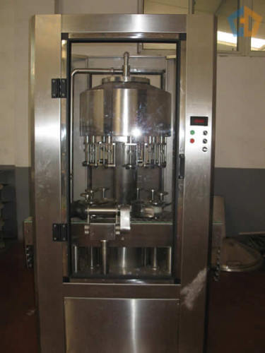 Vinegar filling machine