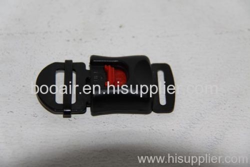 Dot quick release buckle