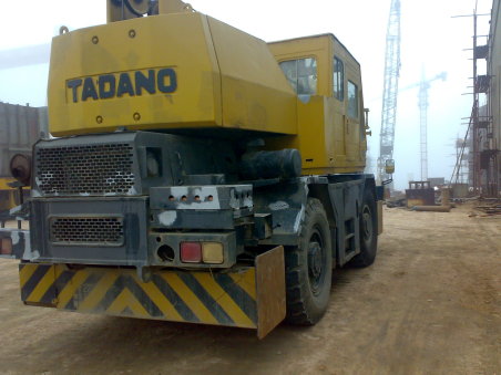 25 ton Used TADANO rough terrain crane