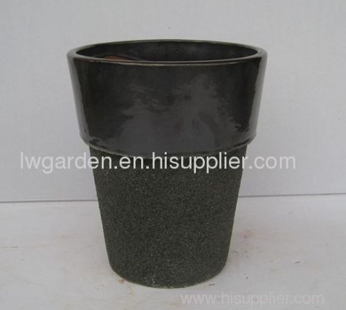 Ceramic garden pots