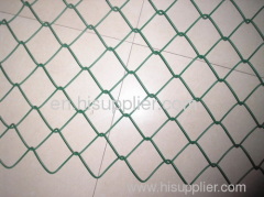 Diamond mesh fence