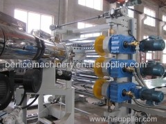 Plastic sheet extrusion machine