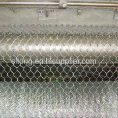 hexagonal wire mesh fence